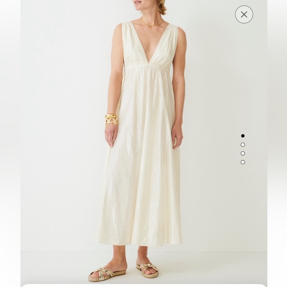 Plunge neck metallic beach dress - Picture 2 of 9